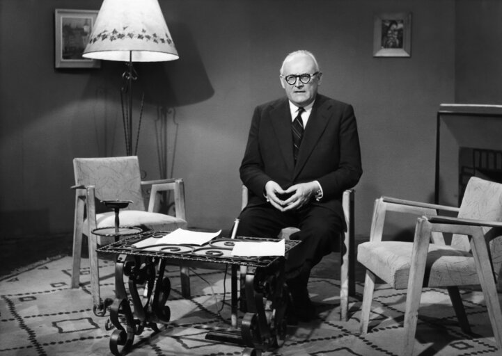 Photo 5: Victor Leemans during an interview in Strasbourg, December, 1958