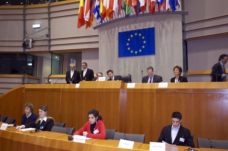 Foto 30: Conference on international terrorism.