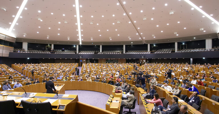 Photo 40 : Conference on international terrorism.