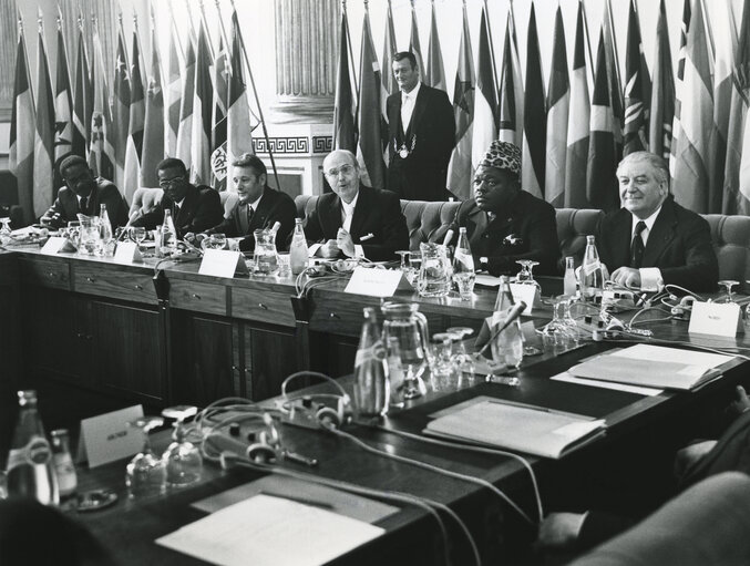 Fotografie 21: ACP-EU Convention in Dublin in May 1975