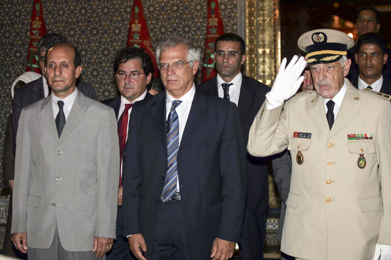 Valokuva 21: Josep Borrell Fontelles, EP President visits the Mohammed V Mausoleum in Rabat during his official visit to Morocco, September 15, 2005