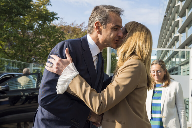 Photo 13: Roberta METSOLA, EP President meets with Kyriakos MITSOTAKIS, Greek Prime Minister