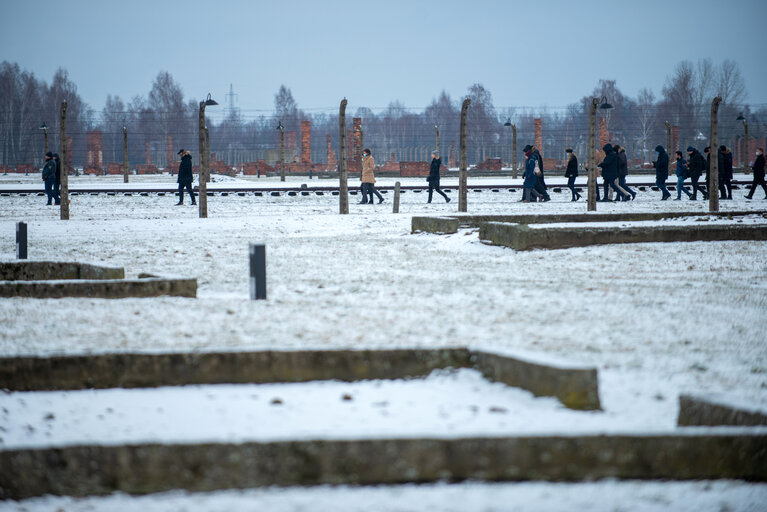 Φωτογραφία 27: Illustrative photo of the Auschwitz-Birkenau Memorial and Museum, a former German Nazi concentration and extermination camp, in Poland on January 18, 2022.