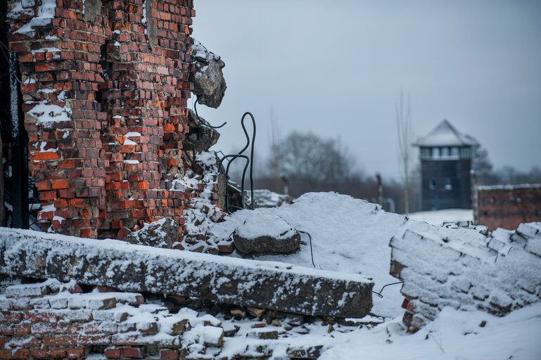 Φωτογραφία 29: Illustrative photo of the Auschwitz-Birkenau Memorial and Museum, a former German Nazi concentration and extermination camp, in Poland on January 18, 2022.