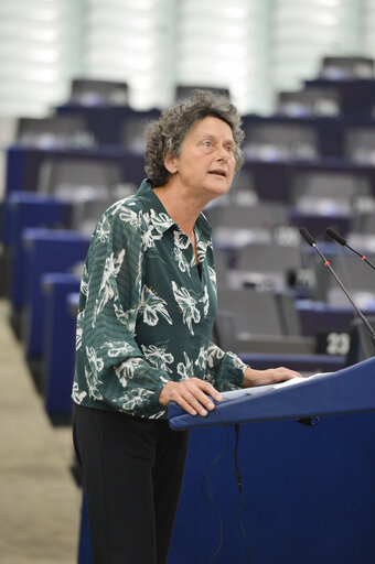 Photo 8 : EP Plenary session - Debates on cases of breaches of human rights, democracy and the rule of law (Rule 144)