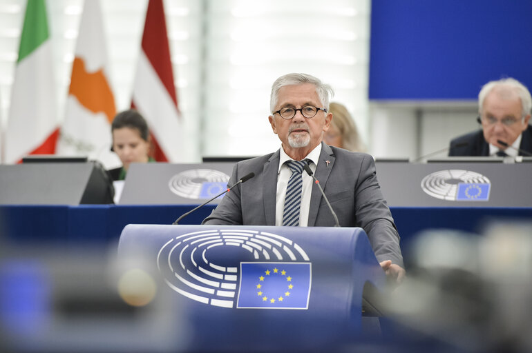 Photo 43 : EP Plenary session - Debates on cases of breaches of human rights, democracy and the rule of law (Rule 144)