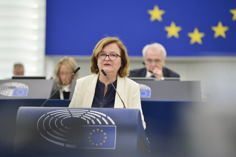 Photo 49 : EP Plenary session - Debates on cases of breaches of human rights, democracy and the rule of law (Rule 144)