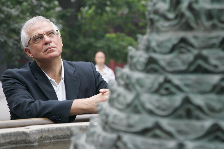 Valokuva 1: Josep Borrell Fontelles, EP President during his official visit to China, July 8, 2006