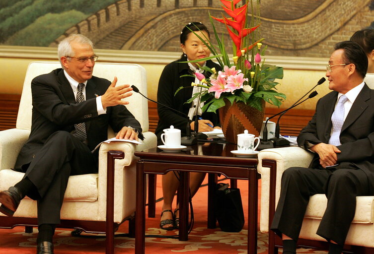 Valokuva 37: Josep Borrell Fontelles, EP President during his official visit to China, July 12-13, 2006