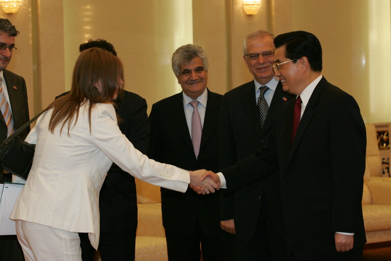 Fotografia 1: Josep Borrell Fontelles, EP President during his official visit to China, July 12-13, 2006