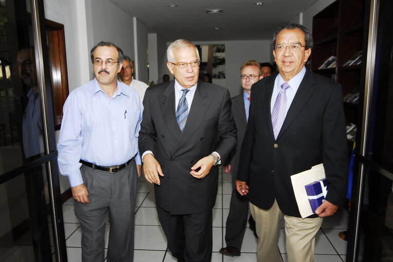 Fotogrāfija 21: Josep Borrell Fontelles, EP President during his official visit to Nicaragua, August 11 to 13, 2006