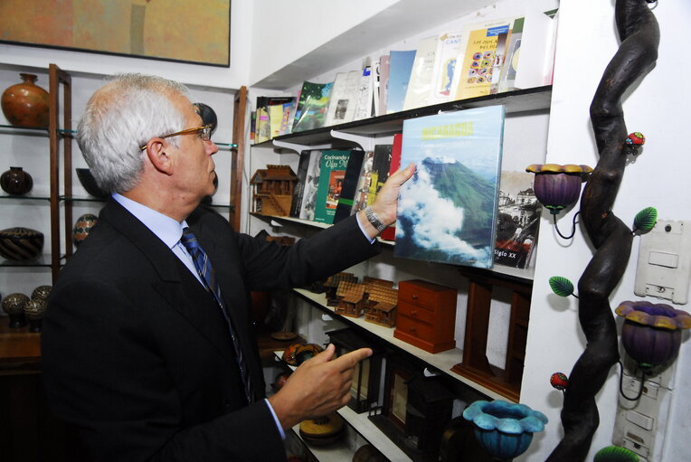 Fotogrāfija 9: Josep Borrell Fontelles, EP President during his official visit to Nicaragua, August 11 to 13, 2006