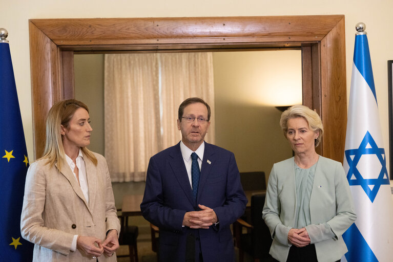 Fotó 6: Official visit by Roberta METSOLA, EP President to Israel: Meeting with Isaac HERZOG, President of Israel