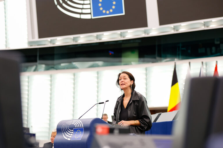 Fotografi 49: EP Plenary session - Effectiveness of the EU sanctions on Russia