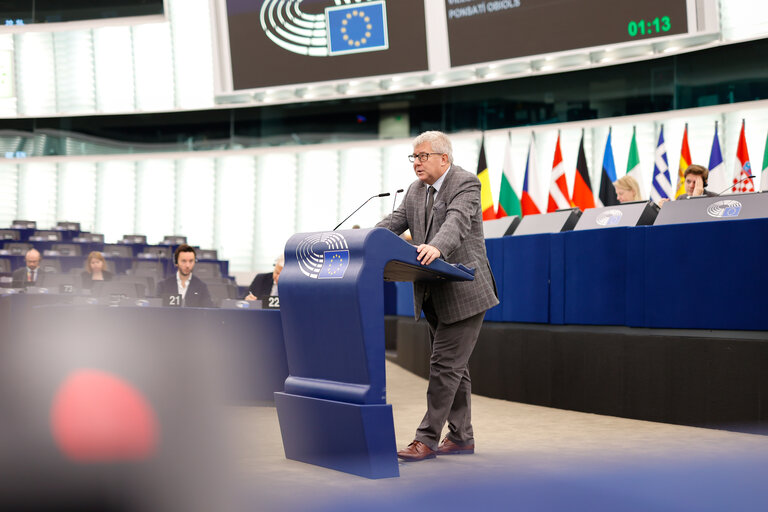 Fotografie 46: EP Plenary session - Effectiveness of the EU sanctions on Russia