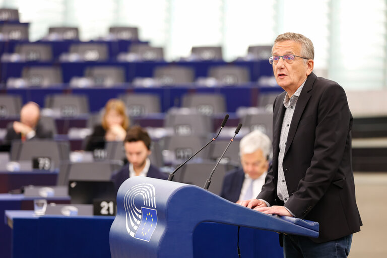 Fotografija 14: EP Plenary session - Effectiveness of the EU sanctions on Russia