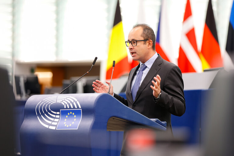 Fotografija 13: EP Plenary session - Effectiveness of the EU sanctions on Russia