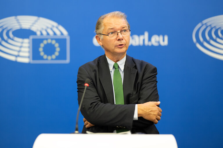 Fotografija 12: Press briefing Greens/EFA