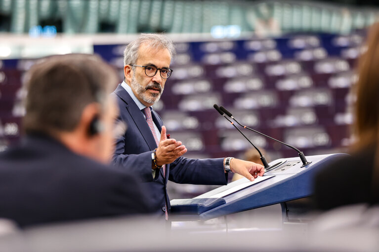 Photo 29 : EP Plenary session - Council and Commission statements - Preparation of the European Council meeting of 26-27 October 2023