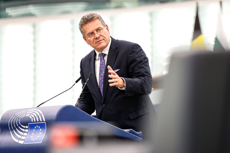 Photo 33 : EP Plenary session - Council and Commission statements - Preparation of the European Council meeting of 26-27 October 2023