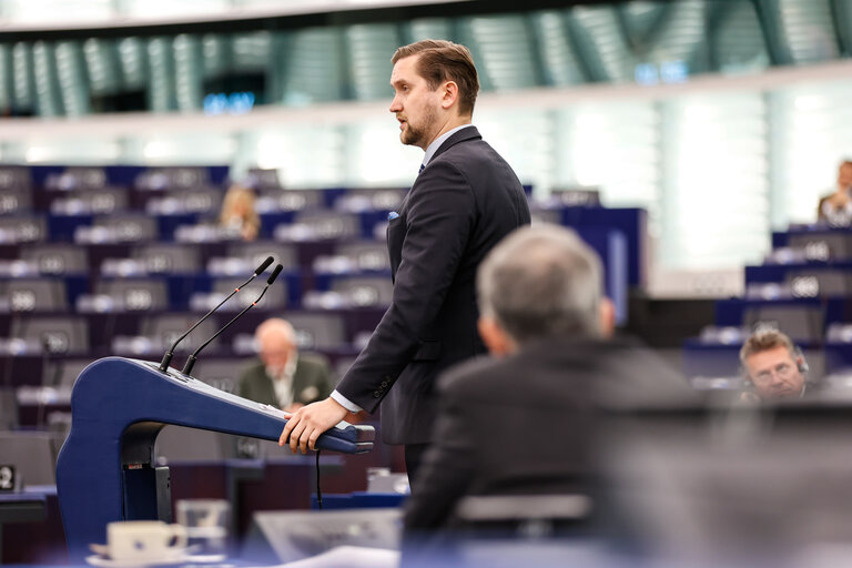 Photo 23 : EP Plenary session - Council and Commission statements - Preparation of the European Council meeting of 26-27 October 2023