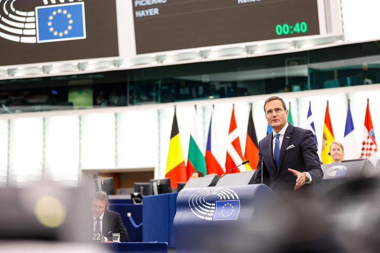 Photo 17 : EP Plenary session - Council and Commission statements - Preparation of the European Council meeting of 26-27 October 2023