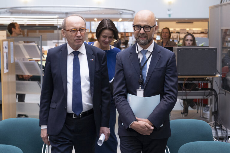 Fotografia 39: EPRS Policy Roundtable - Lessons learned from the COVID-19 pandemic: Recommendations for the future