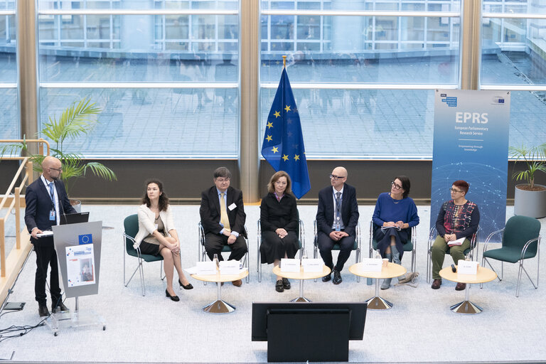 Fotografia 33: EPRS Policy Roundtable - Lessons learned from the COVID-19 pandemic: Recommendations for the future