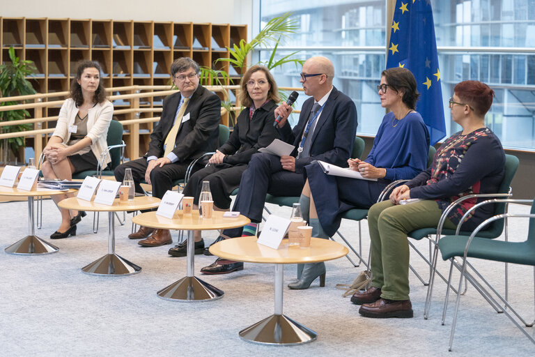 EPRS Policy Roundtable - Lessons learned from the COVID-19 pandemic: Recommendations for the future