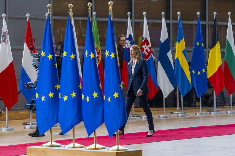 Fotografi 5: European Council - Arrival of Roberta METSOLA, EP President