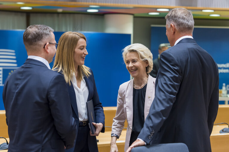 Fotografi 10: European Council - Roundtable