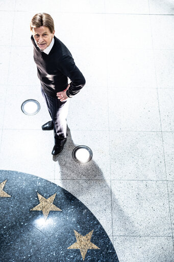 Photo 14 : Mauri PEKKARINEN in the EP in Brussels