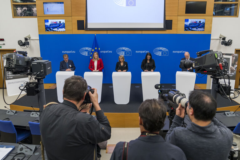 Foto 26: Press conference of the the laureates of the 2023 Sakharov Prize