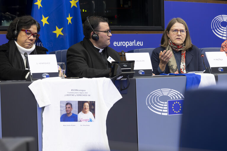 Foto 9: Media Seminar - European Parliament Sakharov Prize for Freedom of Thought - Meeting with finalists