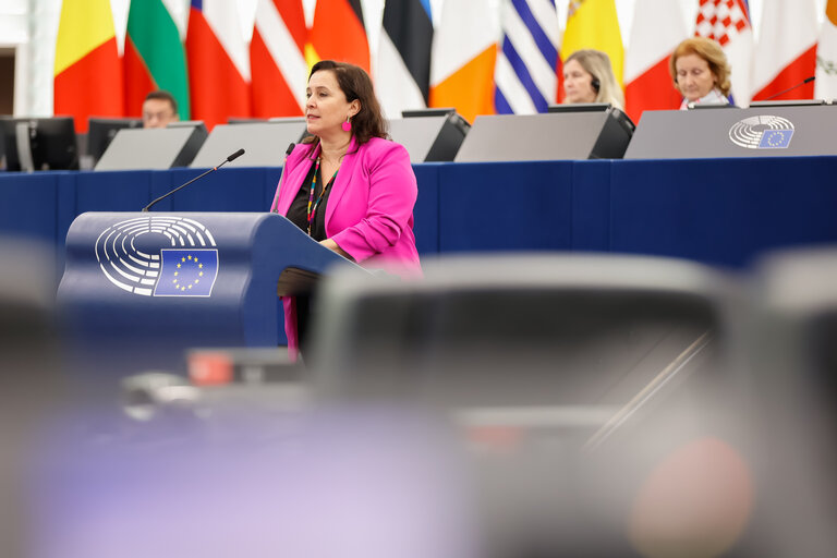 Fotografija 10: EP Plenary session - Statement by the Vice-President of the Commission/High Representative of the Union for Foreign Affairs and Security Policy - Attempt of coup d’Etat in Guatemala