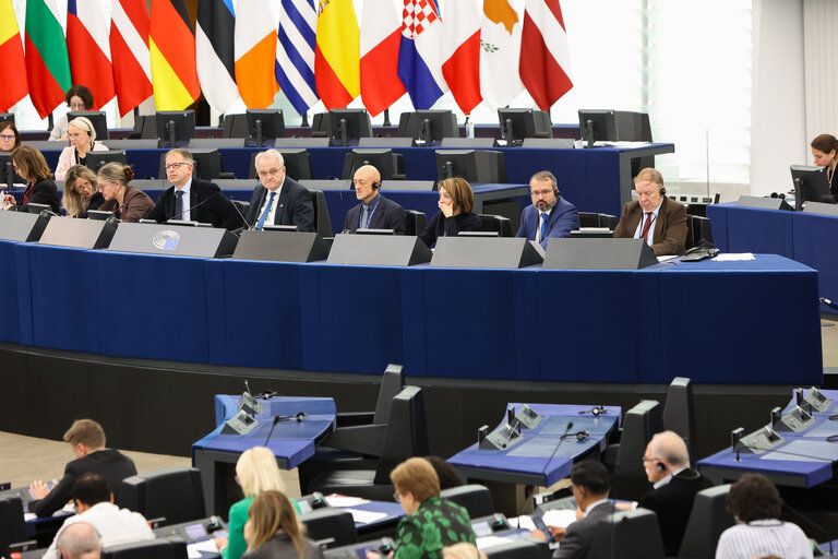 Φωτογραφία 7: EP Plenary session - Voting session