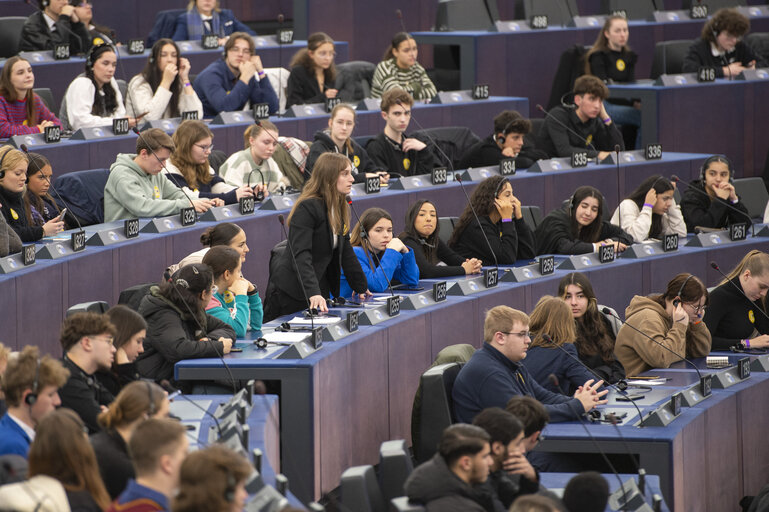 Photo 22: Euroscola