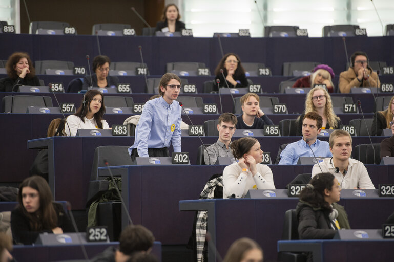 Photo 13: Euroscola