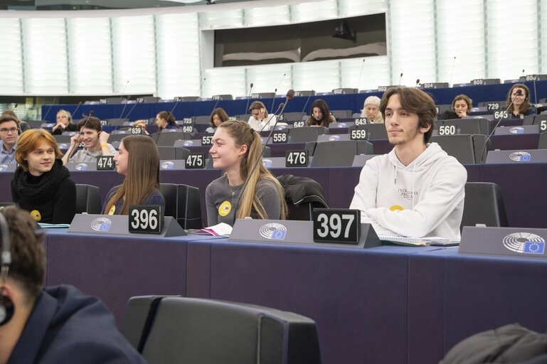 Photo 8: Euroscola