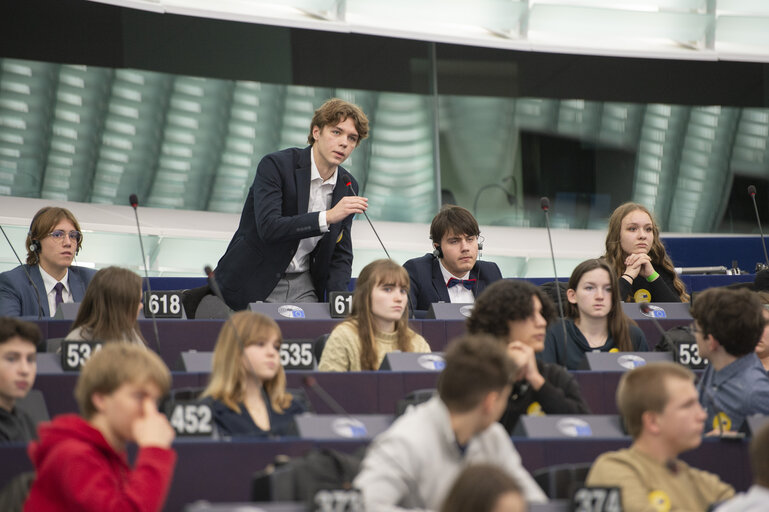 Photo 18: Euroscola