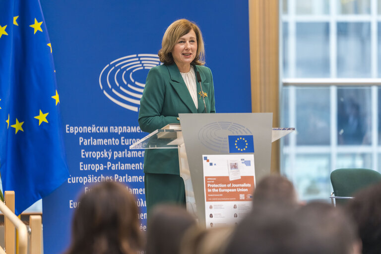 Fotografija 7: Roberta METSOLA, EP President participates at the book talk 'The Protection of Journalists in the Europe Union'