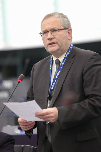 Foto 2: EP Plenary session - Resumption of session and order of business