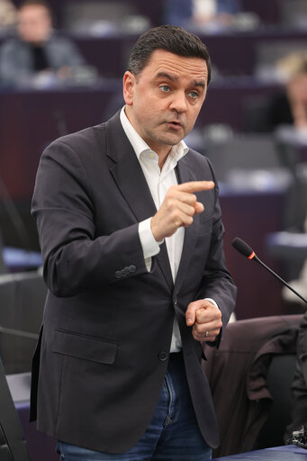 Foto 5: EP Plenary session - Resumption of session and order of business