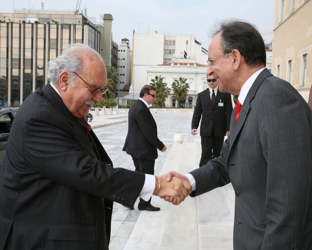 Fotografija 19: Hans-Gert POETTERING, EP President meets with Dimitrios SIOUFAS and Mahmoud KAROUI during Euro-Mediterranean Parliamentary Assembly in Athens, Greece, February 28, 2008...