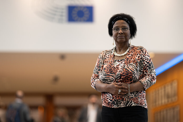 Снимка 5: Pierrette Herzberger-Fofana in the EP in Brussels