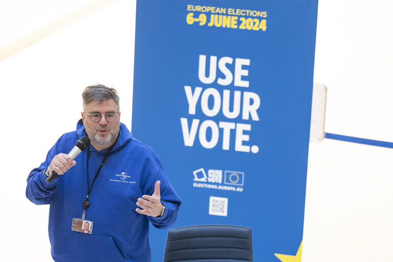 Fotografia 18: TOGETHER promoting the European Elections 2024TOGETHER promoting the European Elections 2024..