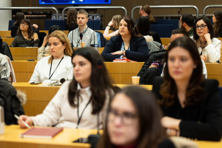 Fotagrafa 36: Training Programme for Young European Journalists