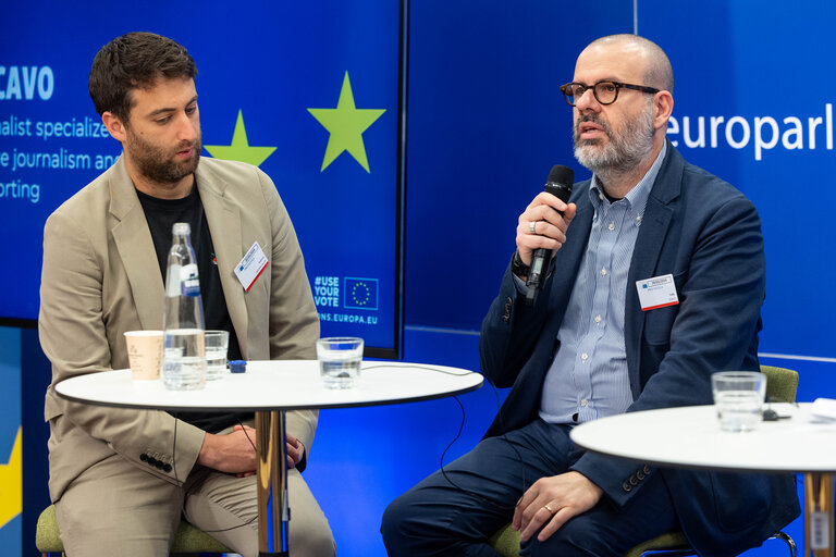 Fotagrafa 32: Training Programme for Young European Journalists