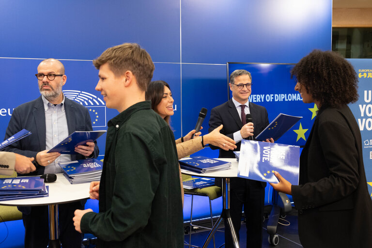 Zdjęcie 41: Training Programme for Young European Journalists