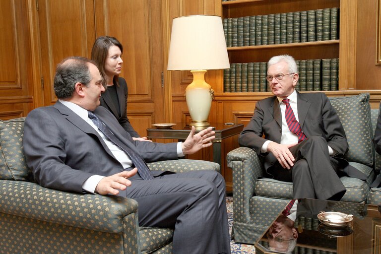 Fotografija 17: Hans-Gert POETTERING, EP President meets with Constantin KARAMANLIS - Greek Prime Minister, in Athens, Greece, February 29, 2008....